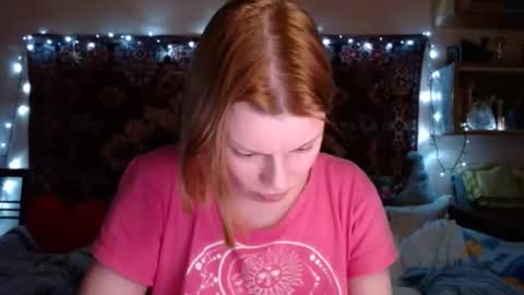 Snapshot of miss_elistia_ chatting on January 28, 3:14 pm Elis online show from January 28, 3:14 pm