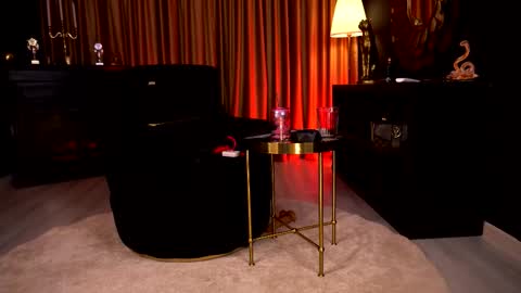 Snapshot of miss_ema_divine chatting on September 19, 4:54 pm Miss Ema Devine online show from September 19, 4:54 pm