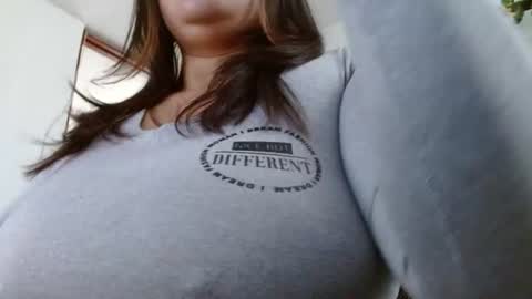 Miss Evoleth online show from June 11, 3:21 pm