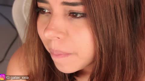  Elisabeth  IG galax xxia       online show from December 26, 6:41 am