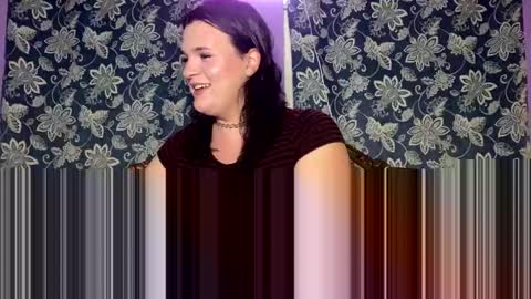 miss_honeypotpie online show from February 17, 3:27 am