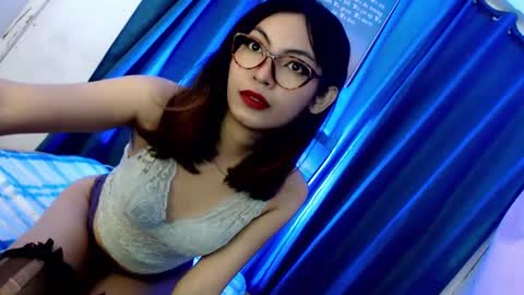 miss_hornydoll online show from January 12, 1:21 am