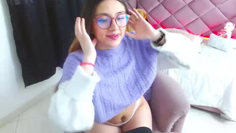 Isabella online show from October 5, 9:44 pm