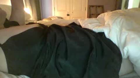 miss_kellyjo online show from October 17, 8:13 pm