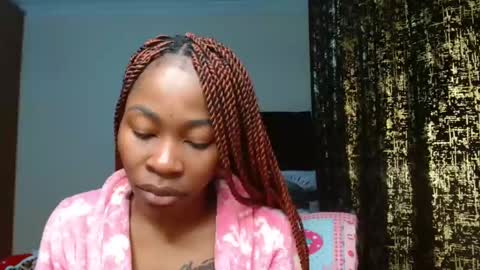 Miss Kiarrafit online show from February 8, 1:43 am