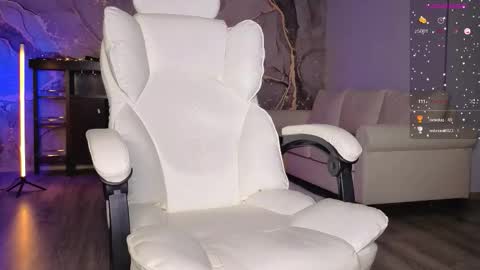 Melina online show from November 7, 5:48 pm