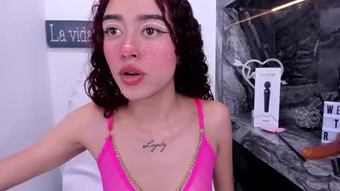 Snapshot of miss_lucyla chatting on March 3, 11:03 pm miss_lucyla online show from March 3, 11:03 pm