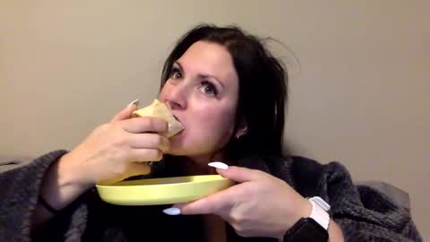 Snapshot of miss_maci_xo chatting on January 10, 6:28 pm Maci online show from January 10, 6:28 pm