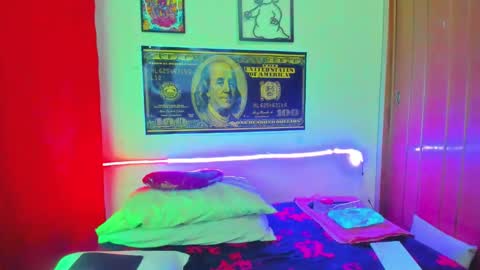 MEGG online show from January 18, 3:20 am