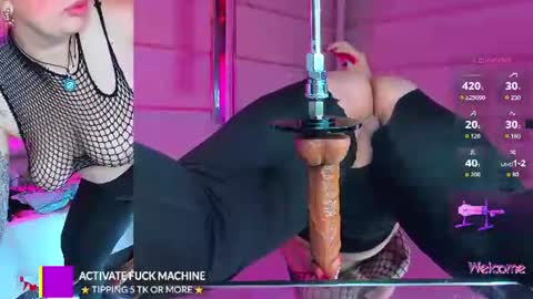  Miss Pawi online show from July 1, 4:04 pm