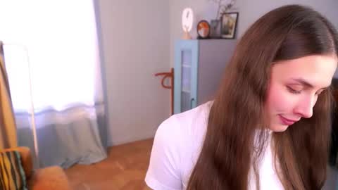 Snapshot of miss_quiz chatting on October 28, 6:25 am Leonor online show from October 28, 6:25 am