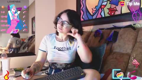 Snapshot of miss_tata chatting on September 26, 4:09 am Tata online show from September 26, 4:09 am