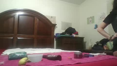 Snapshot of missandmrscandyshop chatting on October 27, 4:40 pm missandmrscandyshop online show from October 27, 4:40 pm