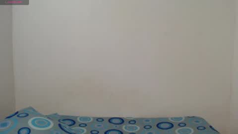 Mis Ari online show from April 19, 9:50 pm