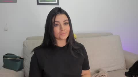 Bianca Torres online show from April 14, 1:09 am