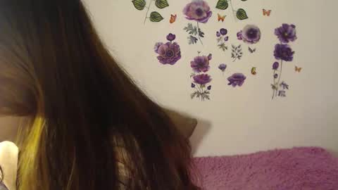 misscelestial online show from March 5, 2:20 am