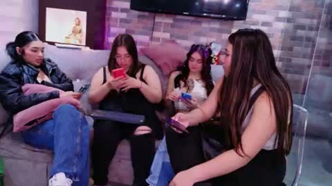misscheelsee_as online show from July 21, 3:08 am