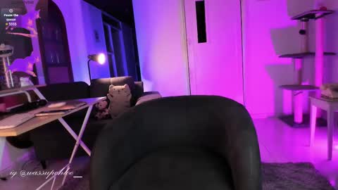 Chloe freelance model Please your thumbs up are important  online show from September 13, 12:46 am