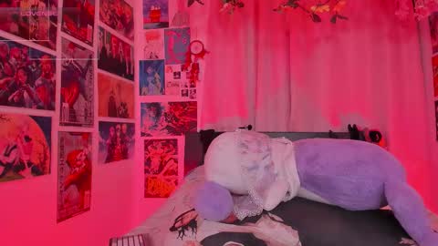 Vane online show from February 7, 11:30 pm