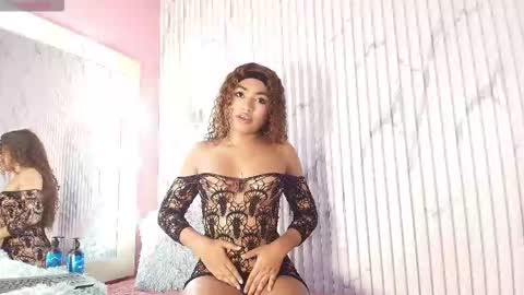 Snapshot of missdionne__curly chatting on September 24, 11:28 am DIONNE online show from September 24, 11:28 am