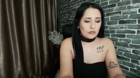 Snapshot of missdyaa chatting on October 15, 11:59 pm Miss online show from October 15, 11:59 pm