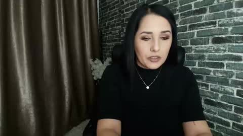 Snapshot of missdyaa chatting on October 20, 11:10 pm Miss online show from October 20, 11:10 pm