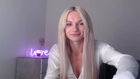 EMMA online show from September 9, 8:20 pm