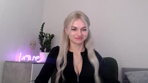 EMMA online show from February 1, 12:40 am