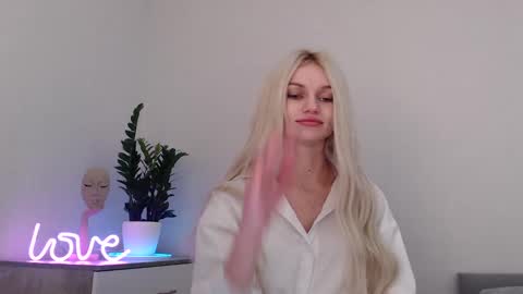 EMMA online show from January 5, 9:47 pm