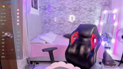 Gisell   Gigi online show from September 24, 5:41 pm