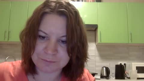 missis_laura online show from February 11, 8:01 pm