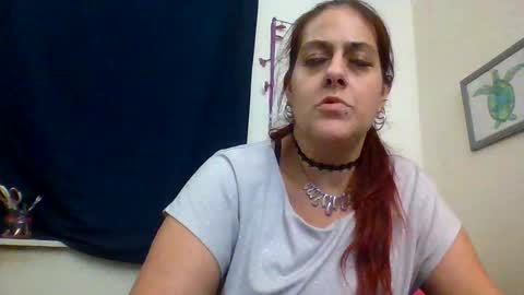 Missjuicy1luv online show from October 19, 5:34 am