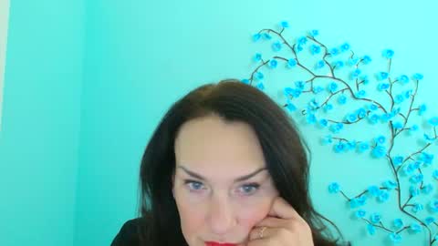 Christina online show from February 16, 12:25 pm