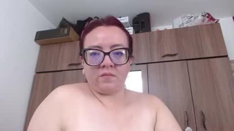 eva   online show from July 17, 3:47 pm