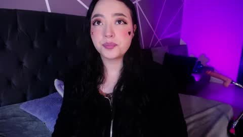 Miss Loise online show from March 7, 1:40 pm