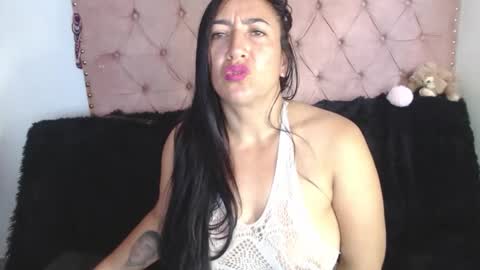 luccy online show from June 6, 8:48 pm