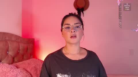 missmariana_ online show from January 17, 11:35 pm