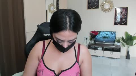 Snapshot of missmask24 chatting on September 28, 12:58 pm Missmask24 online show from September 28, 12:58 pm