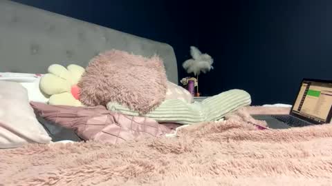 Mila x online show from February 16, 8:22 pm