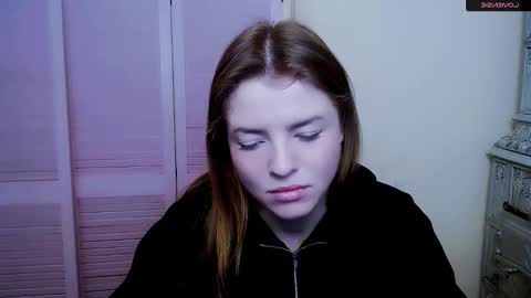 Olivia online show from January 24, 2:08 pm