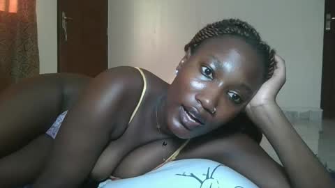 pretty gal online show from November 15, 1:24 pm