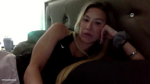 Alyssa online show from May 29, 4:43 am