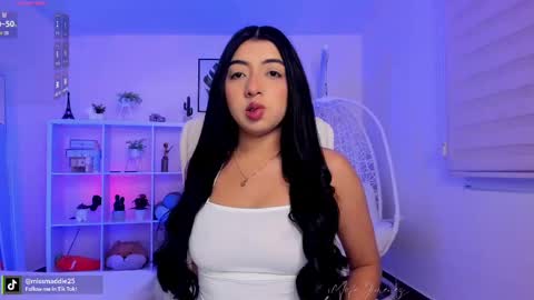 Mafe Jimenez online show from October 8, 1:17 pm
