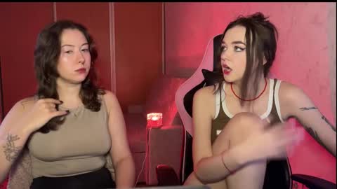 misswishh online show from November 11, 6:43 pm