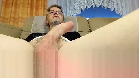 mister9pin online show from February 13, 5:01 pm