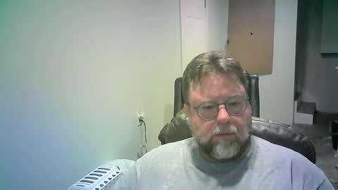 Mr. Happy online show from March 2, 5:01 am