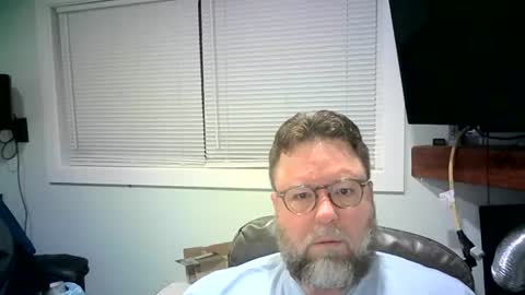 Mr. Happy online show from March 11, 3:36 am