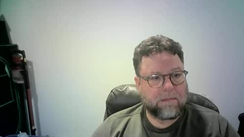 Mr. Happy online show from September 25, 7:15 am