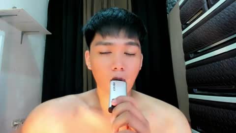 SAINT SACHI  will make your day  online show from April 10, 4:12 pm