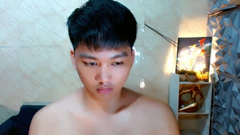 SAINT SACHI  will make your day  online show from April 11, 7:45 am